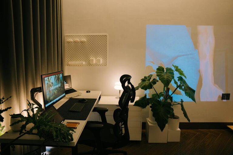 Tips for Creating a Relaxing and Productive Home Workspace